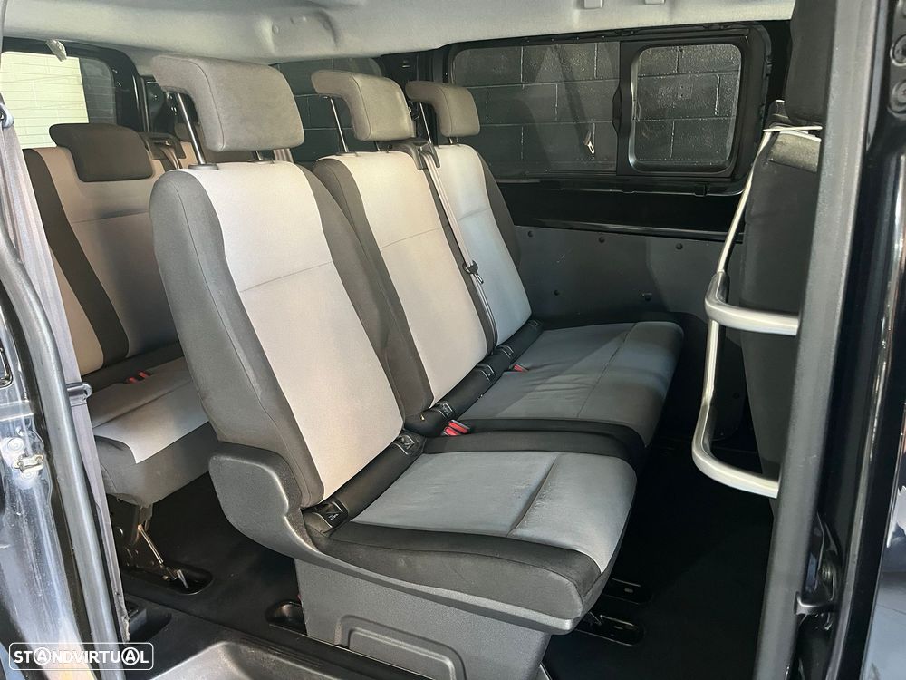 Peugeot Expert 2.0 BlueHDi L2H1 Semi-Vidrado - 12