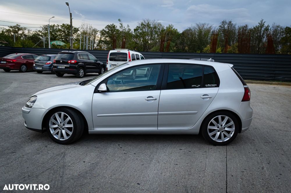 Volkswagen Golf 1.6 Highline - 4