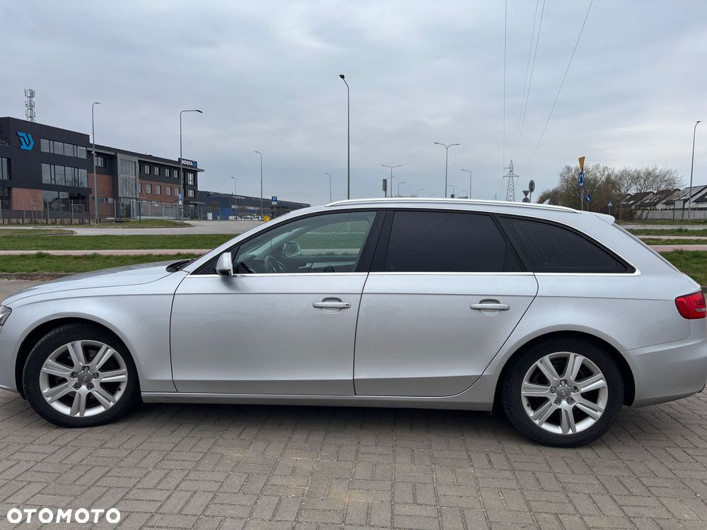 Audi A4 Avant 1.8 TFSI Ambiente - 4