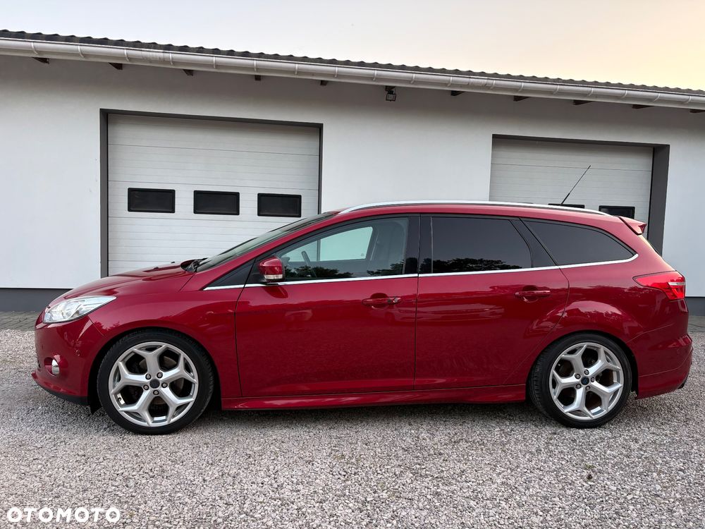 Ford Focus SW 1.0 EcoBoost S&S ST-Line - 3