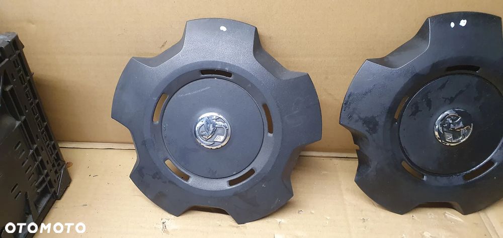Dekielek kołpak kapsel Opel Vivaro 93866156 - 2