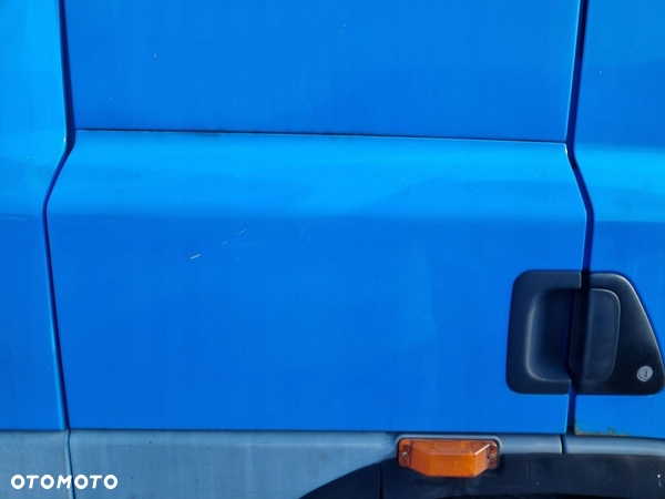 DAF 65 75 85 CF Przedłużenie Kabiny Stopnicy Nadkole prawe