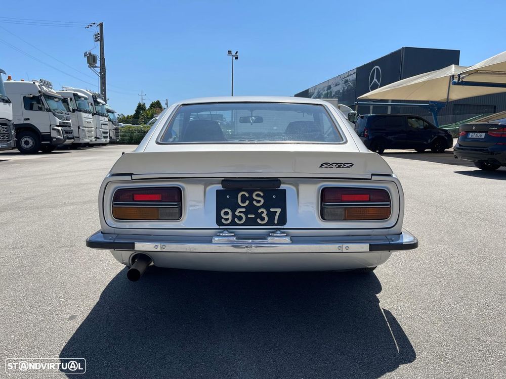 Datsun 240 Z - 3