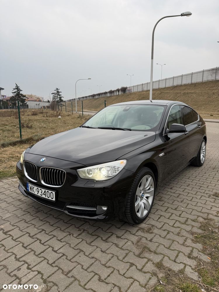 BMW 5GT 535d xDrive Tursimo Modern Line - 1