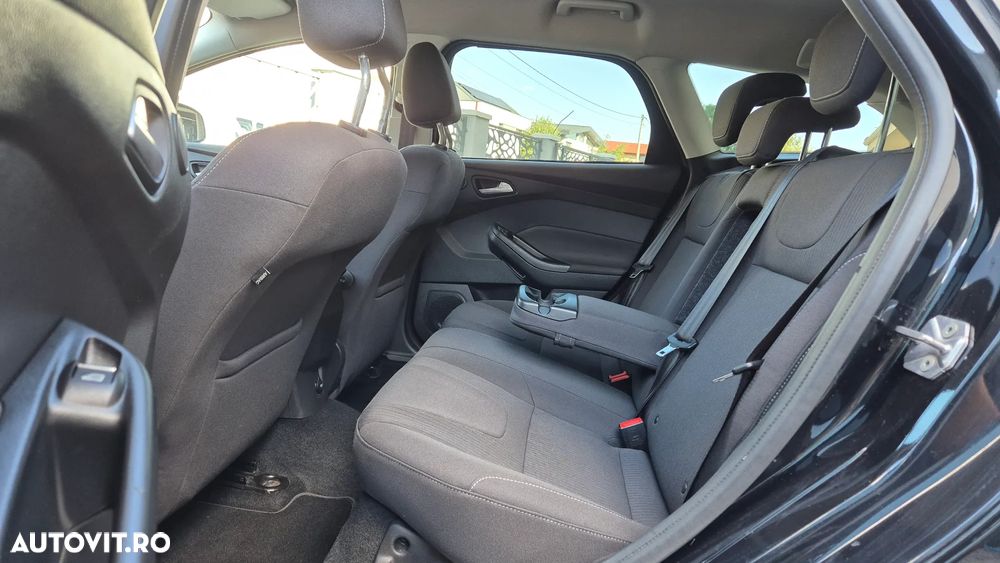 Ford Focus 1.6 Ecoboost Start Stop Titanium - 9