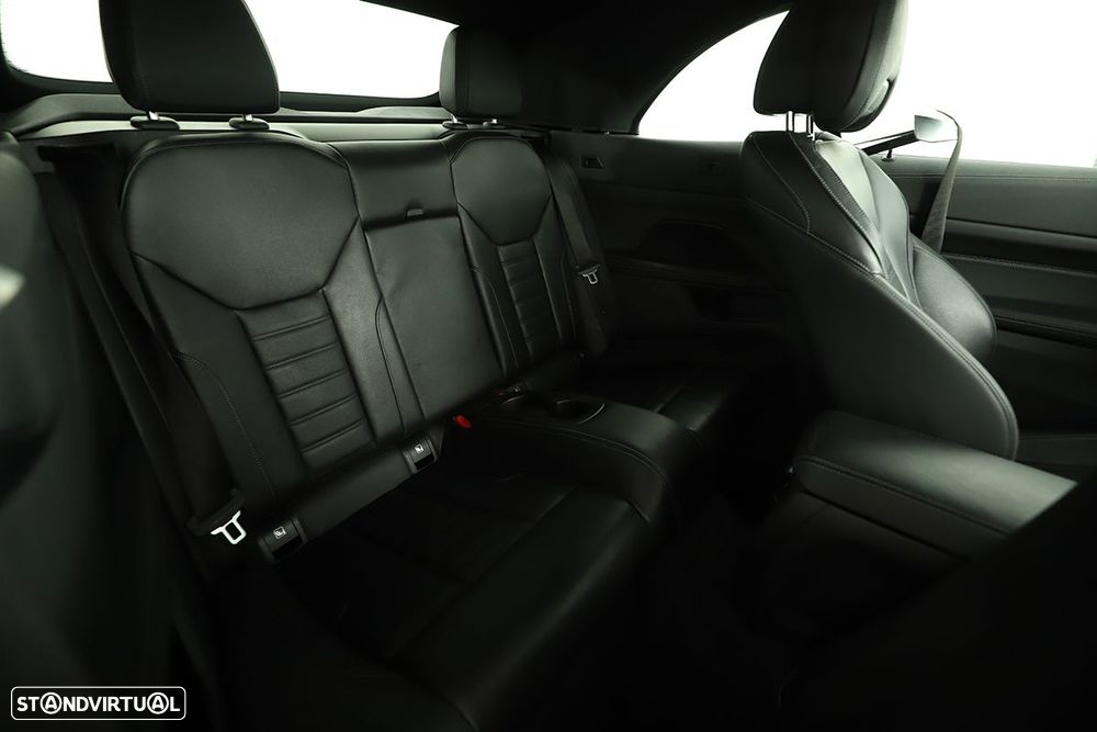 BMW 420 i Pack Desportivo M Auto - 26