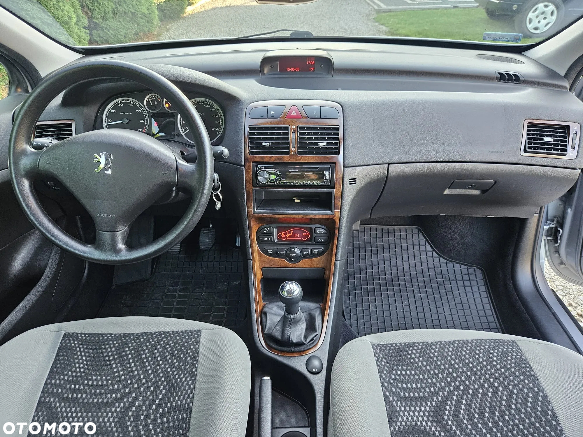 Peugeot 307 2.0 - 5