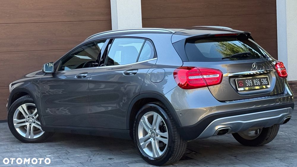 Mercedes-Benz Gla 2016 photo 2