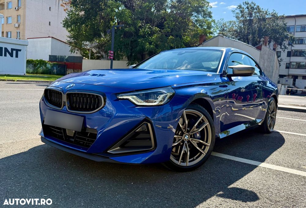 BMW M2 M240i xDrive AT - 2