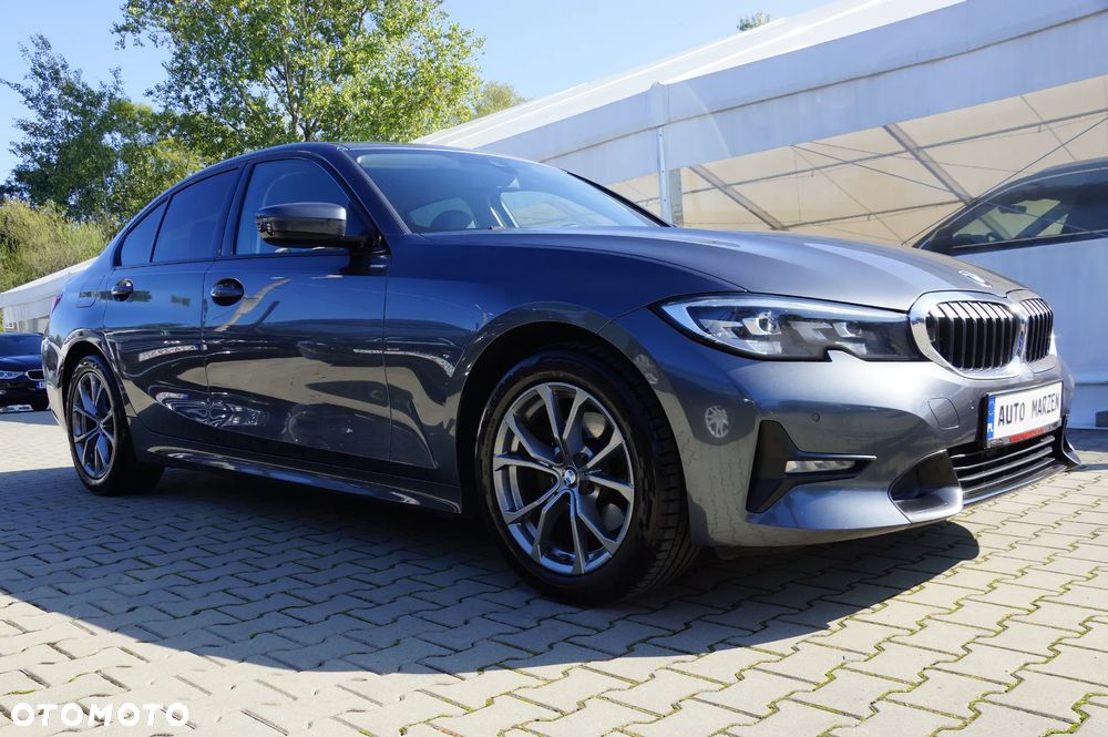 BMW Seria 3 320d xDrive Sport Line - 10