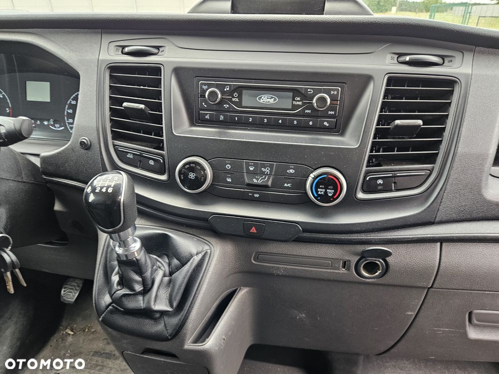 Ford Transit Custom - 26