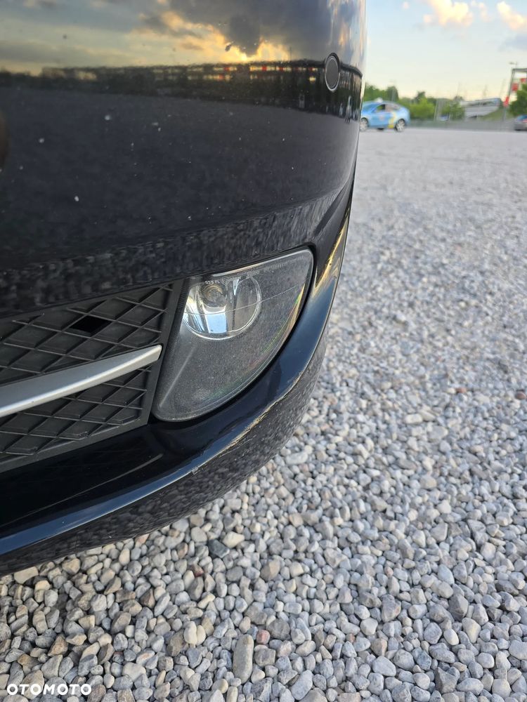 BMW Seria 5 525d xDrive Sport-Aut - 11