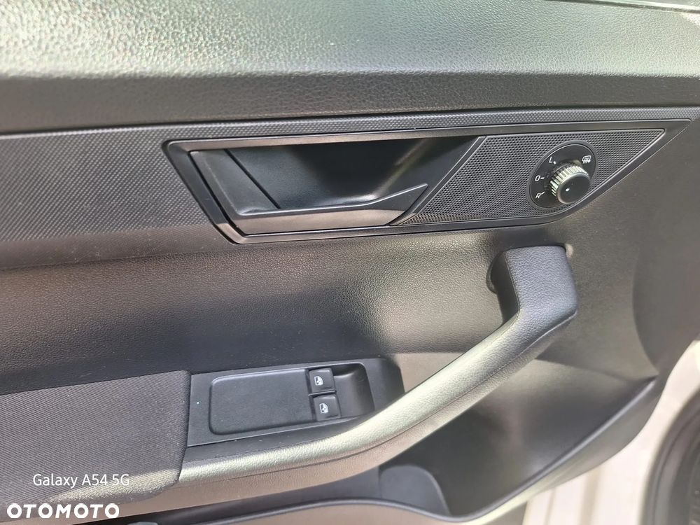 Skoda Fabia 1.0 Ambition - 8