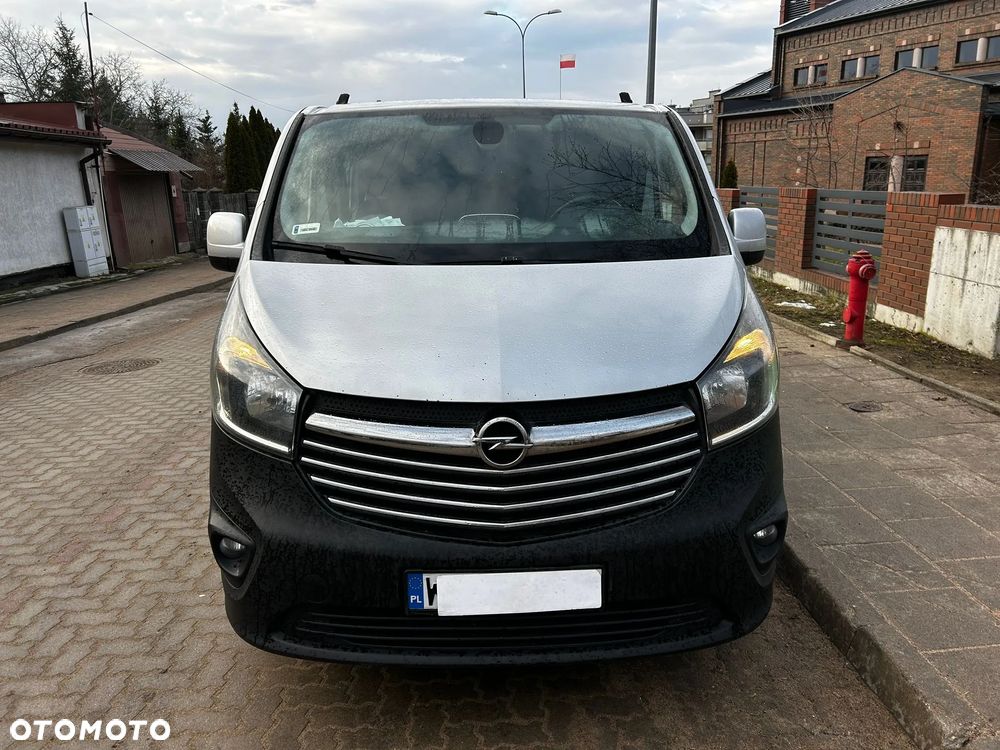 Opel Vivaro - 2