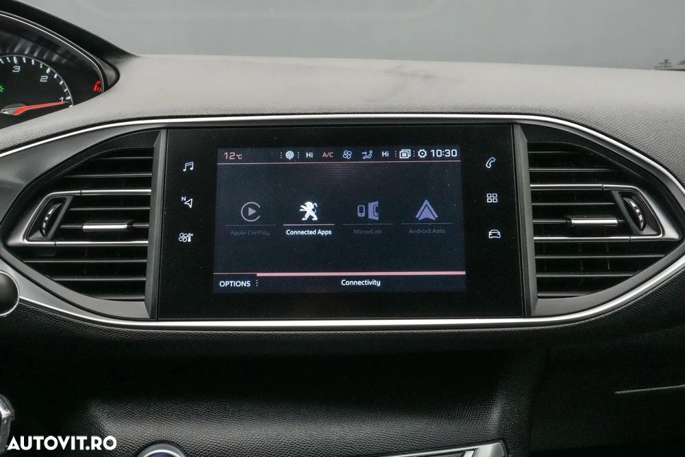 Peugeot 308 1.5L BlueHDI 130 S&S EAT8 Allure - 21