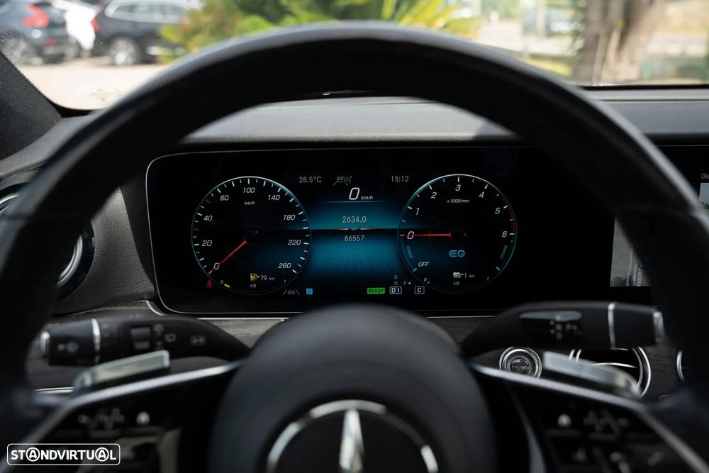 Mercedes-Benz E 300 de Exclusive Line - 13