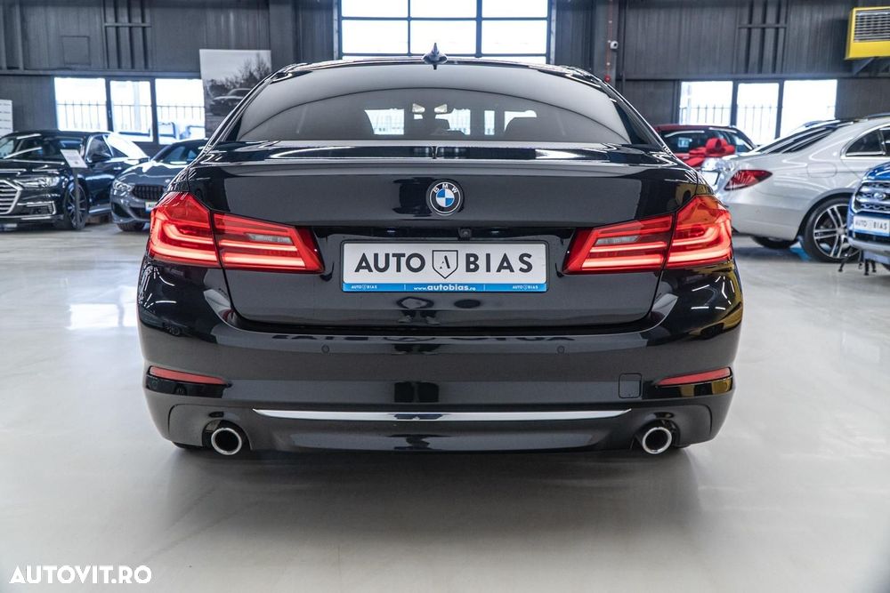 BMW Seria 5 530e iPerformance Aut. Luxury Line - 26
