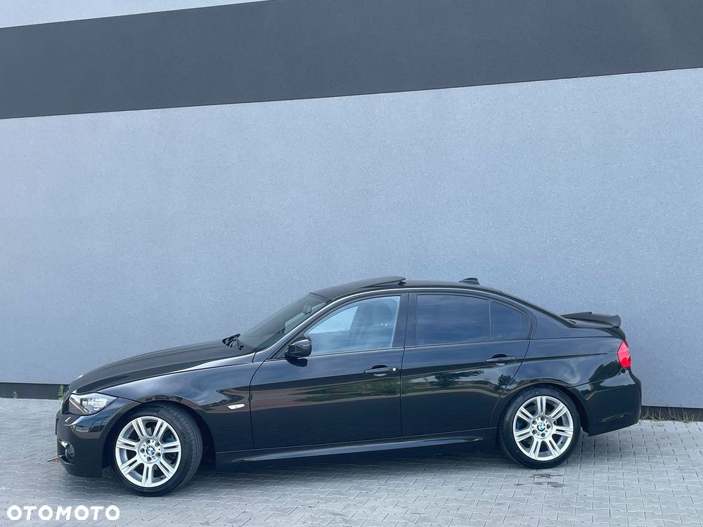 BMW Seria 3 318i Edition Sport - 12