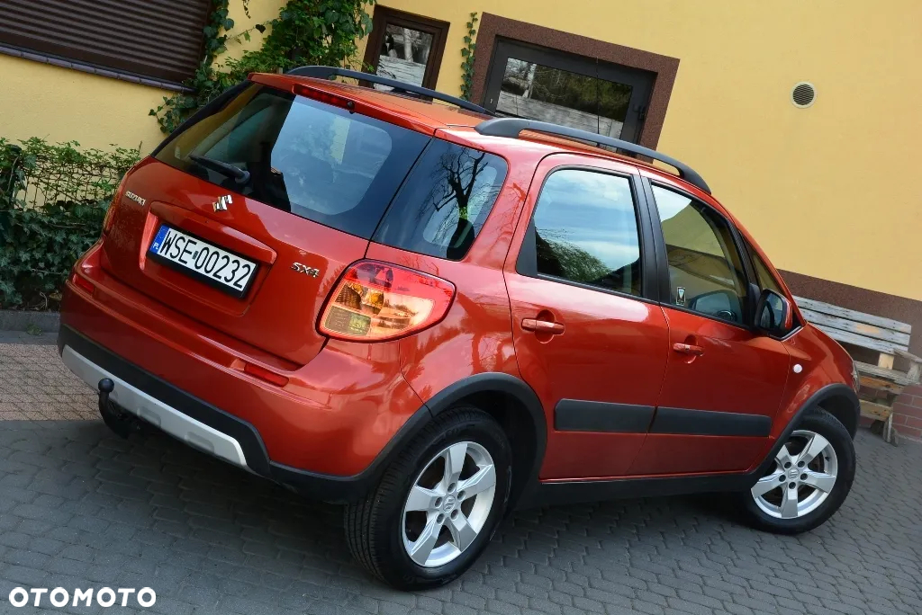 Suzuki SX4 1.6 Comfort Plus - 20