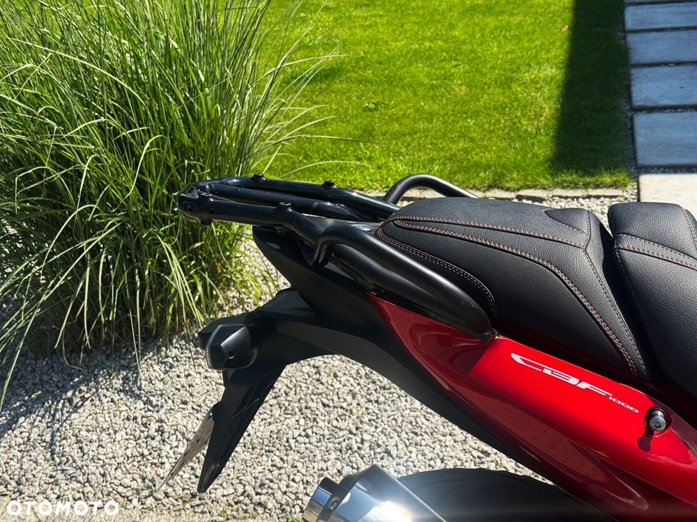 Honda CBF - 12