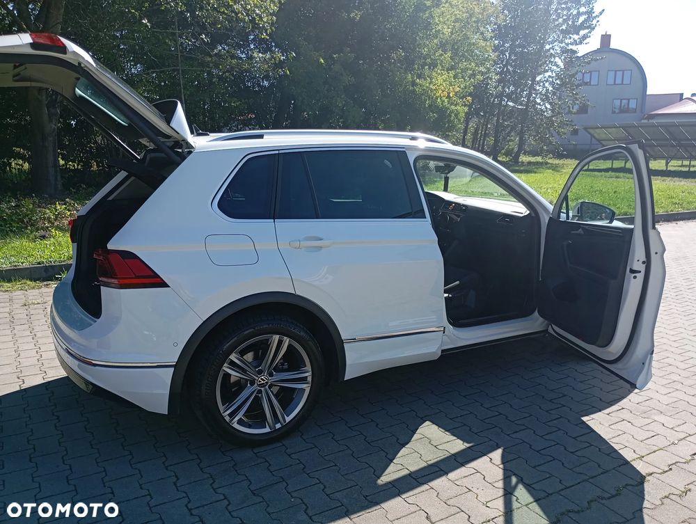 Volkswagen Tiguan - 10