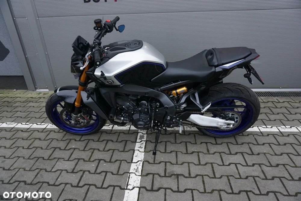 Yamaha MT - 12