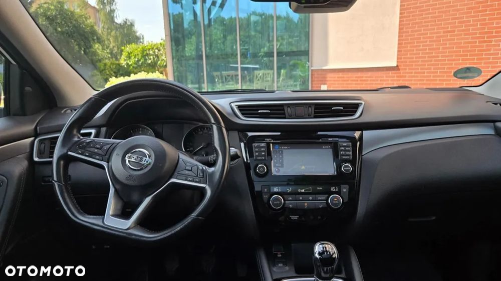 Nissan Qashqai 1.2 DIG-T TEKNA+ - 15