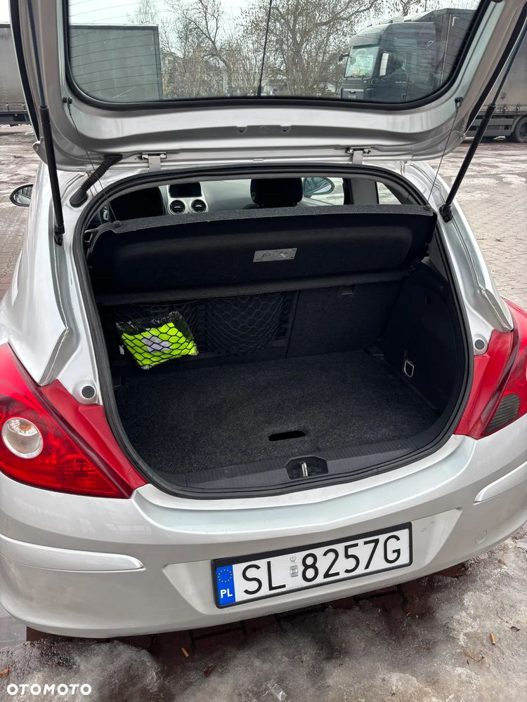 Opel Corsa 1.2 16V Enjoy - 16