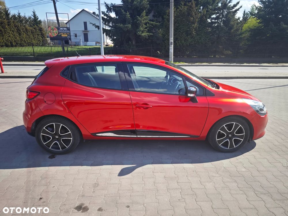 Renault Clio 1.2 16V Zen - 6