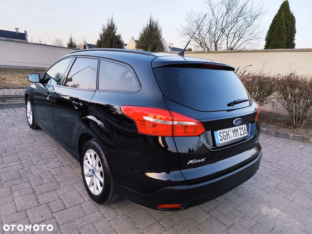 Ford Focus SW 1.0 EcoBoost Titanium - 10