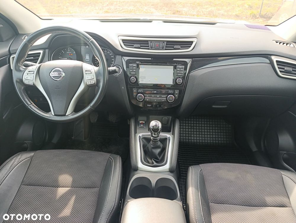 Nissan Qashqai 1.6 DCi Tekna - 16
