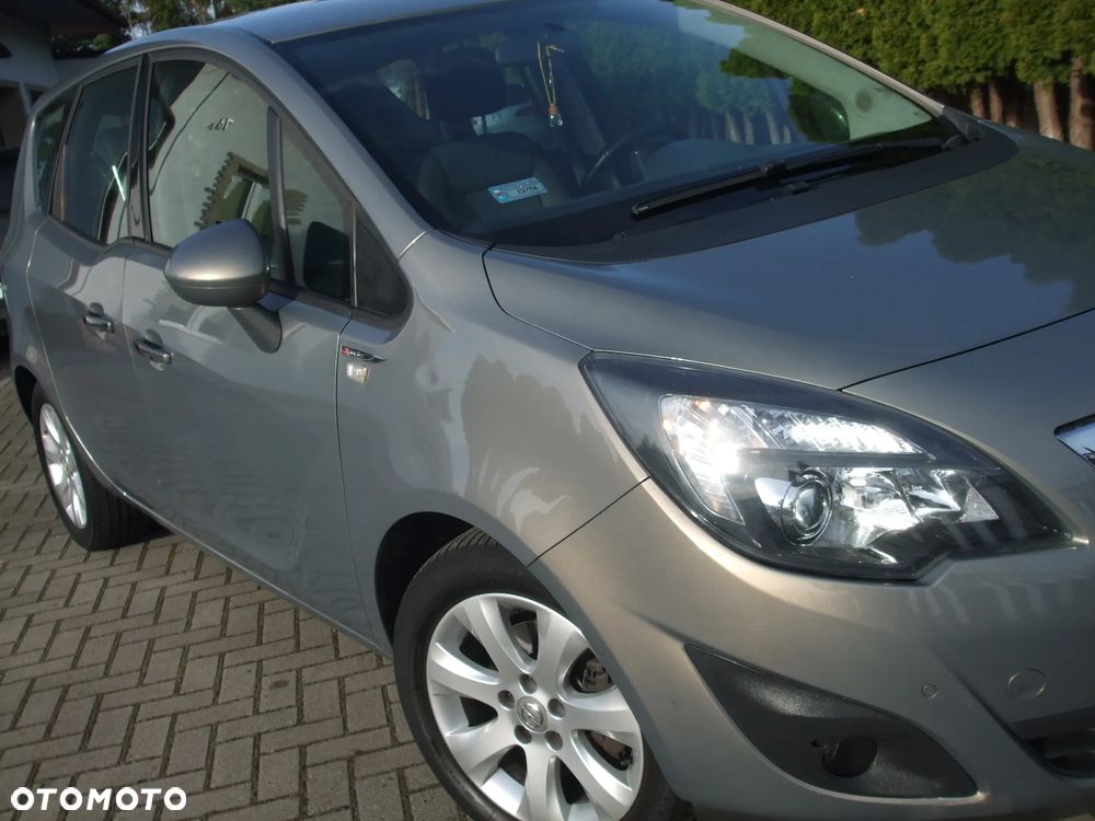 Opel Meriva 1.4 Design Edition - 17