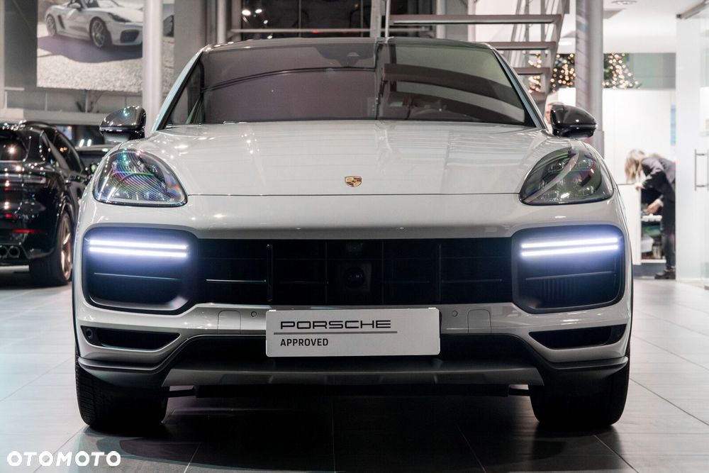 Porsche Cayenne Turbo GT - 5