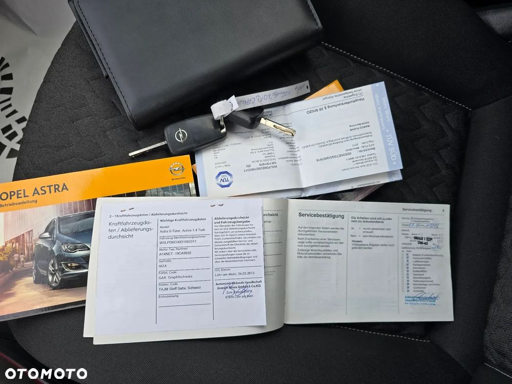Opel Astra 1.4 Turbo Active - 32
