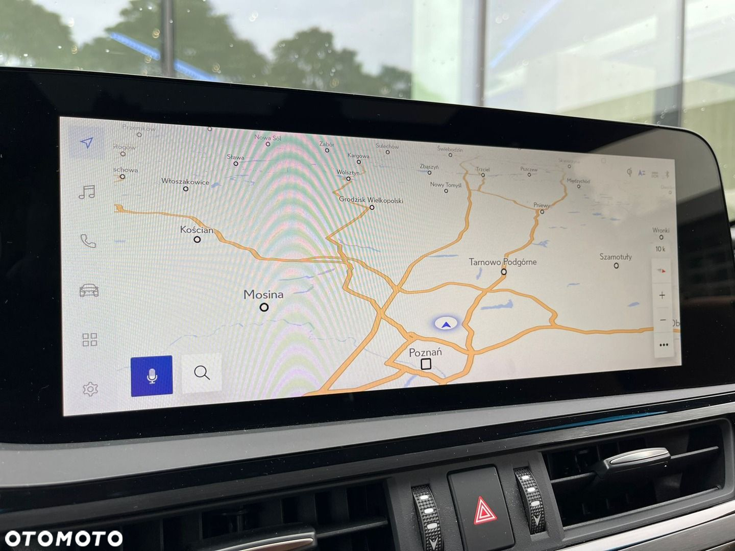 Lexus ES 300h Business Edition - 17