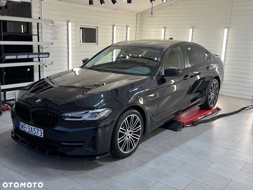 BMW Seria 5 520d xDrive - 6