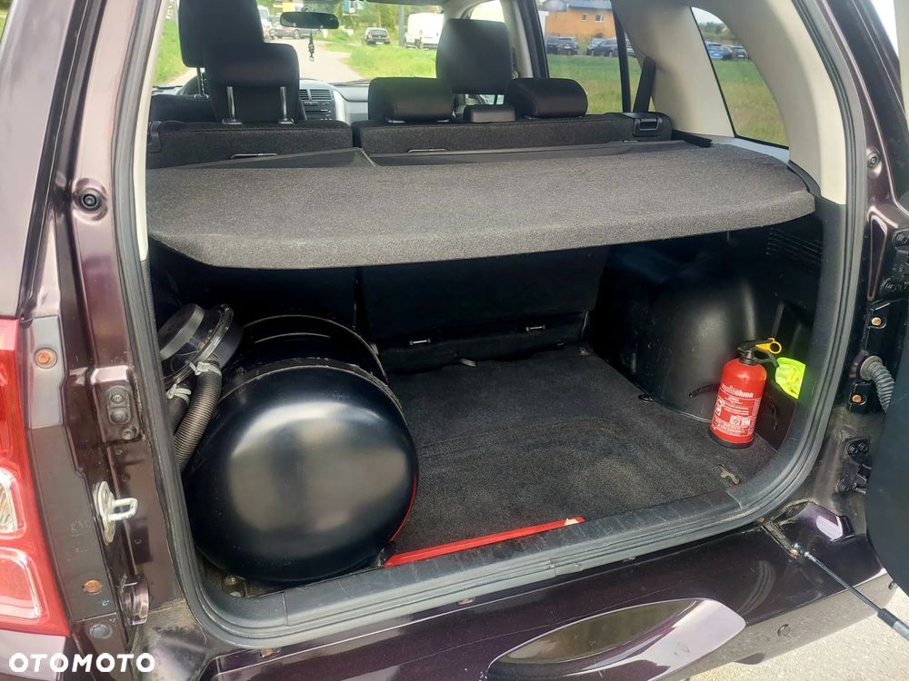 Suzuki Grand Vitara 2.0 Comfort - 14