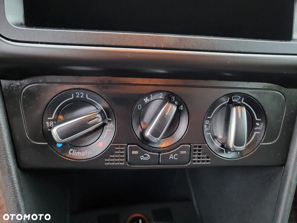 Volkswagen Polo 1.2 12V Comfortline - 27