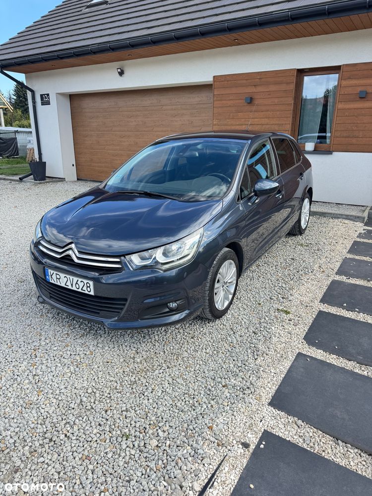 Citroën C4 e-HDi 115 Selection - 3