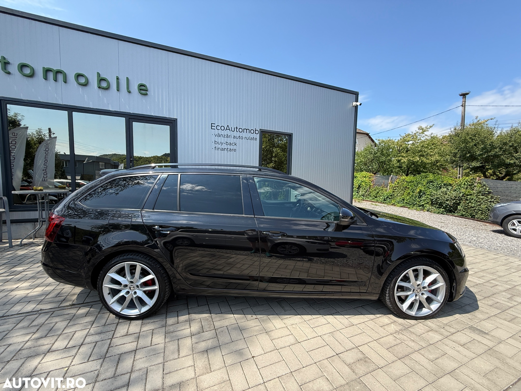Skoda Octavia Combi Diesel 2.0 TDI DSG RS - 14