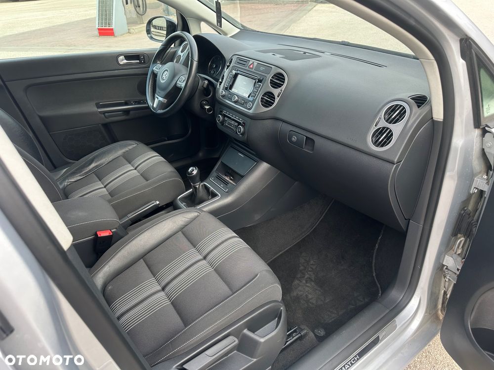 Volkswagen Golf Plus 2.0 TDI DPF MATCH - 14
