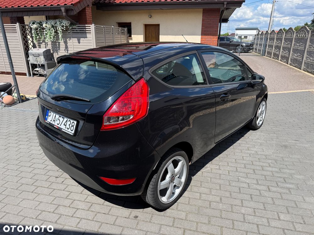 Ford Fiesta - 5