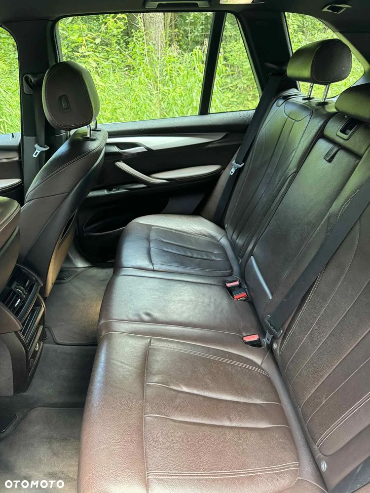BMW X5 xDrive25d - 17