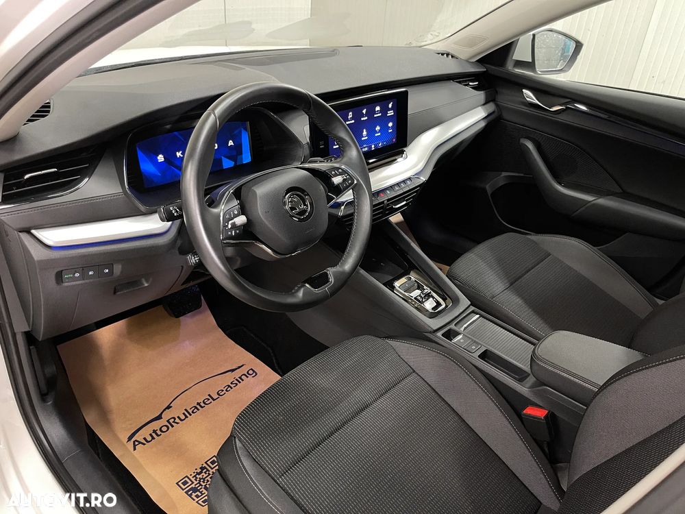 Skoda Octavia 2.0 TDI DSG Style - 6