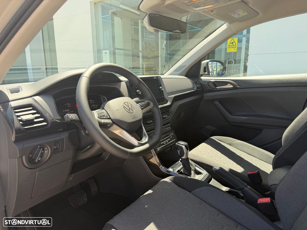 VW T-Cross 1.0 TSI Urban DSG - 9