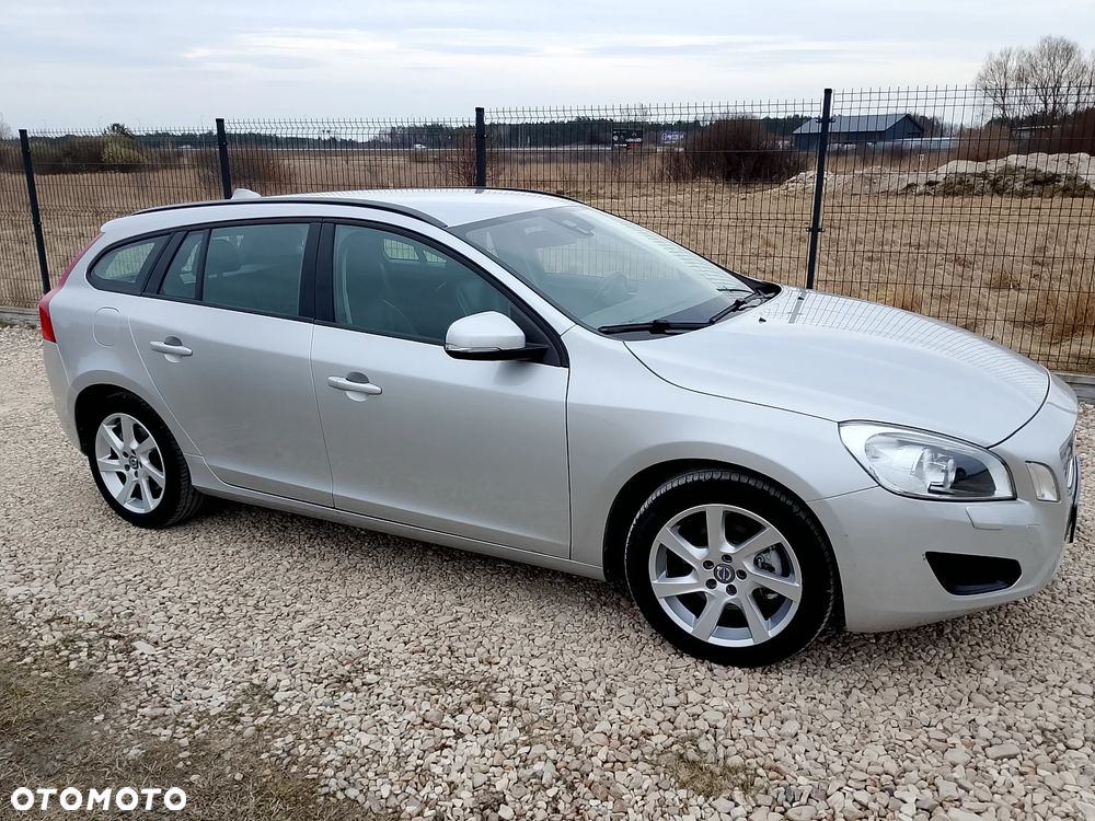 Volvo V60 - 10