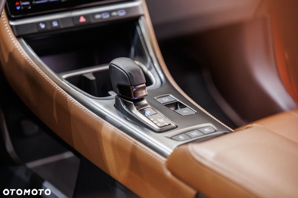 Lexus LBX 1.5 Hybrid Relax AWD - 31