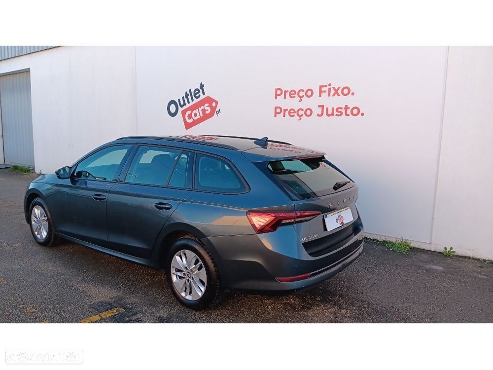 Skoda Octavia Break 2.0 TDI Ambition DSG - 3