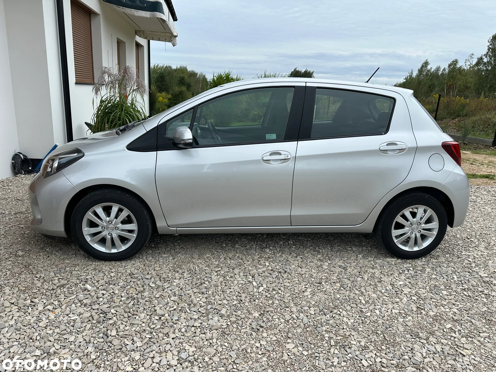 Toyota Yaris 1.33 Premium - 7