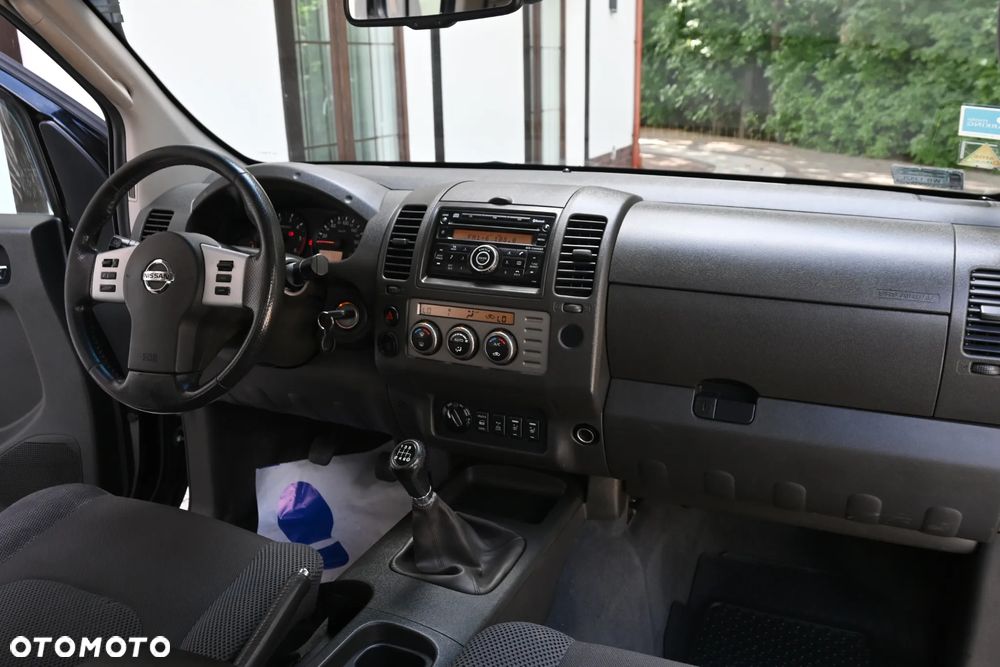 Nissan Navara 2.5 D R-Black - 16
